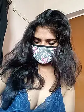 Shreya-Shetty09 online show from February 17, 2025, 11:13 am