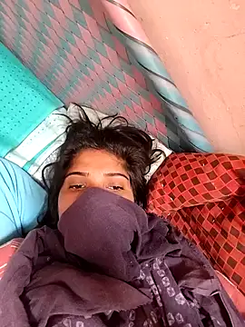 Shreya-Shetty09 online show from February 6, 2025, 10:14 am