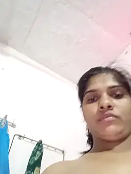 Shreya-Shetty09 online show from October 21, 2025, 3:44 pm