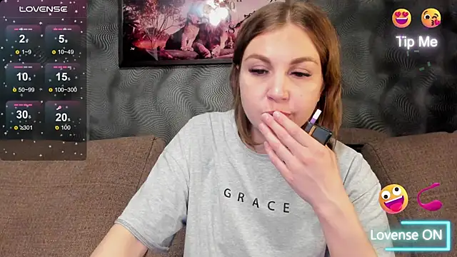 CassieMils online show from June 8, 2026, 5:57 pm