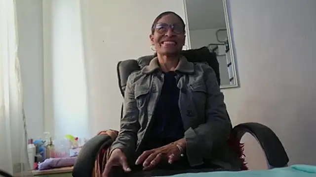 Snapshot of Aries_Mature chatting on April 30, 2026, 8:38 pm Aries Mature online show from April 30, 2026, 8:38 pm