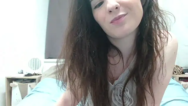 desirmiss1 online show from March 11, 2026, 8:08 am