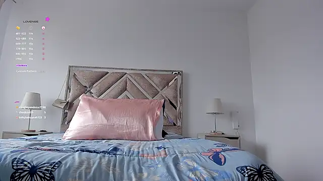 GoddessLinda04 online show from March 8, 2025, 5:43 pm