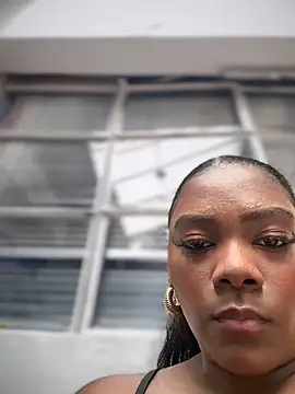 Snapshot of Tayra_Siny chatting on October 12, 2025, 8:32 pm Tayra Siny online show from October 12, 2025, 8:32 pm