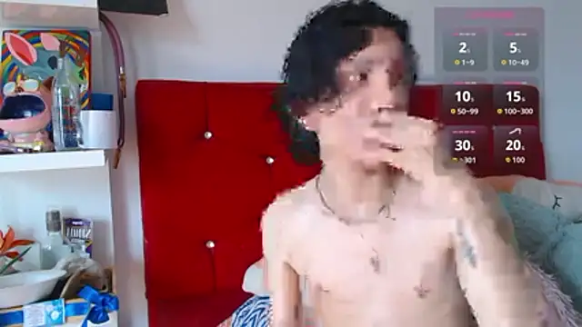 Snapshot of LAICK_01 chatting on December 2, 2025, 6:31 pm LAICK 01 online show from December 2, 2025, 6:31 pm