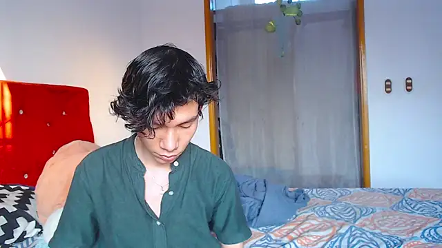 LAICK 01 online show from April 2, 2026, 10:27 pm