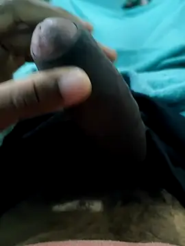 Snapshot of Arthu2r chatting on November 27, 2025, 10:59 am Arthu2r online show from November 27, 2025, 10:59 am