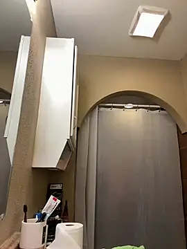 pumaHotz online show from February 28, 2025, 12:20 pm