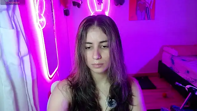 valentina angel online show from June 13, 2026, 3:15 am
