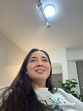 Snapshot of ava_blue chatting on May 5, 2026, 8:01 pm ava blue online show from May 5, 2026, 8:01 pm