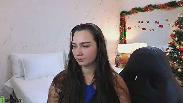 ava blue online show from December 16, 2025, 7:40 pm