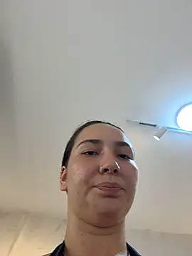 ava blue online show from March 3, 2026, 7:43 pm