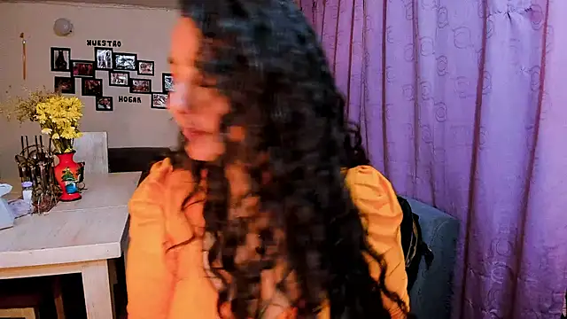 emma luxy online show from January 14, 2026, 2:48 am