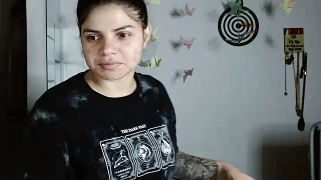 Nikkykora15 online show from February 8, 2026, 12:52 am