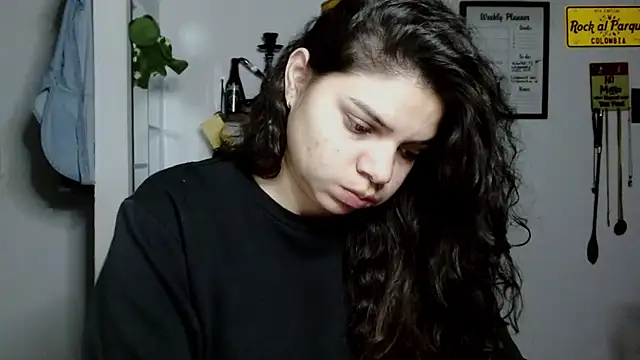 Nikkykora15 online show from October 3, 2025, 1:09 am