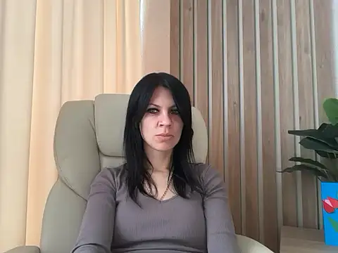 Snapshot of InjaAtHome chatting on April 25, 2026, 6:38 am InjaAtHome online show from April 25, 2026, 6:38 am