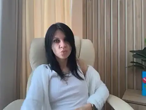 Snapshot of InjaAtHome chatting on April 22, 2026, 5:58 am InjaAtHome online show from April 22, 2026, 5:58 am