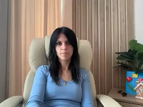 Snapshot of InjaAtHome chatting on May 19, 2026, 5:47 am InjaAtHome online show from May 19, 2026, 5:47 am