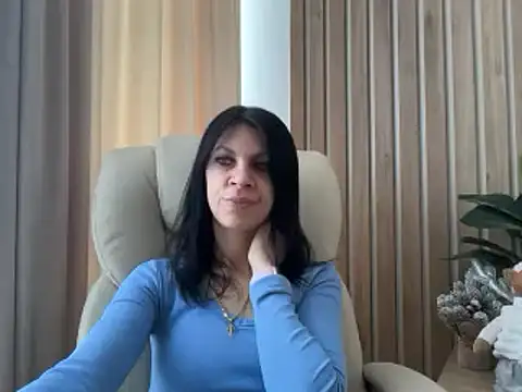 Snapshot of InjaAtHome chatting on March 4, 2026, 7:16 am InjaAtHome online show from March 4, 2026, 7:16 am