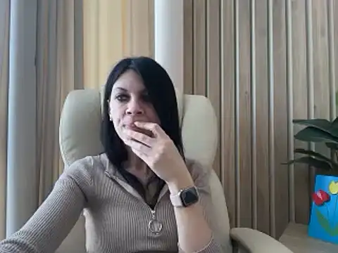 Snapshot of InjaAtHome chatting on March 11, 2026, 7:35 am InjaAtHome online show from March 11, 2026, 7:35 am