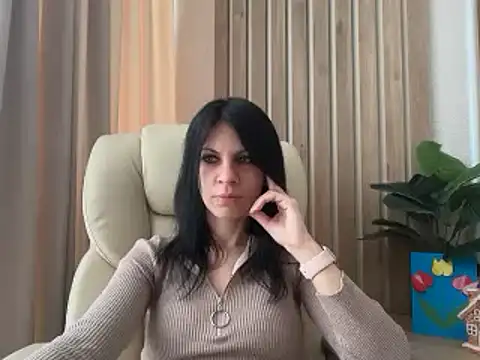 Snapshot of InjaAtHome chatting on April 16, 2026, 6:03 am InjaAtHome online show from April 16, 2026, 6:03 am