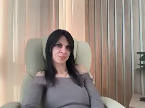 Snapshot of InjaAtHome chatting on May 11, 2026, 2:45 pm InjaAtHome online show from May 11, 2026, 2:45 pm