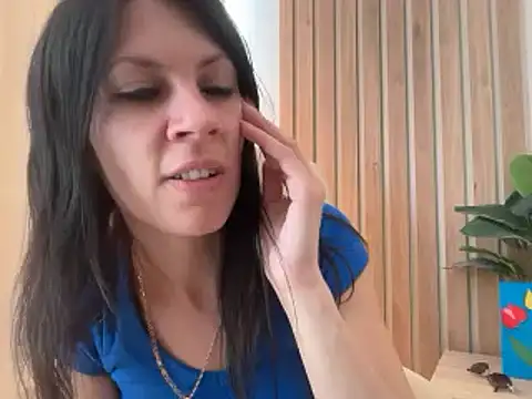 Snapshot of InjaAtHome chatting on May 16, 2026, 1:21 pm InjaAtHome online show from May 16, 2026, 1:21 pm
