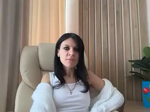 Snapshot of InjaAtHome chatting on May 2, 2026, 6:29 am InjaAtHome online show from May 2, 2026, 6:29 am