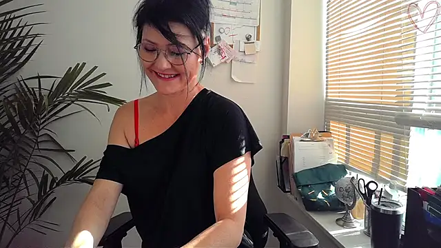 City Kat online show from November 11, 2025, 2:45 pm