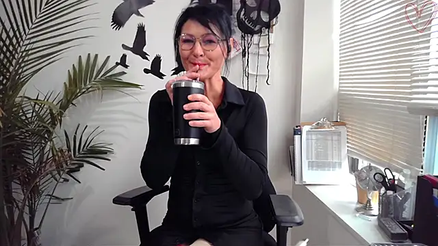 City Kat online show from November 3, 2025, 5:38 pm