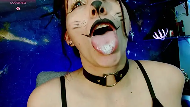 Snapshot of julieth_sex1 chatting on August 4, 2026, 1:10 am julieth sex1 online show from August 4, 2026, 1:10 am