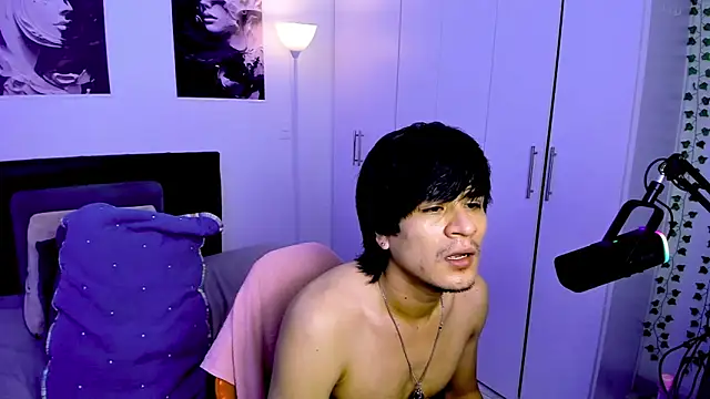 Eiden allenx online show from December 3, 2025, 4:13 am