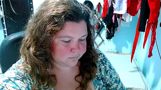 squirt322bbw online show from November 15, 2025, 7:07 pm