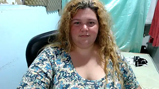Snapshot of squirt322bbw chatting on April 16, 2026, 9:39 pm squirt322bbw online show from April 16, 2026, 9:39 pm