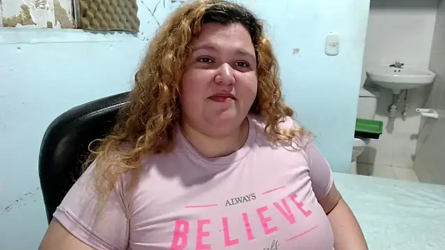 Snapshot of squirt322bbw chatting on May 29, 2026, 8:15 pm squirt322bbw online show from May 29, 2026, 8:15 pm