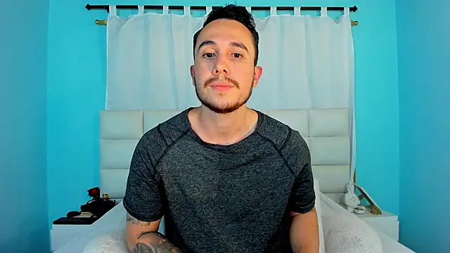 juan  jimenez online show from December 1, 2025, 12:11 am