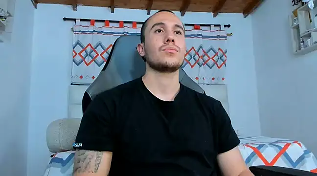 juan  jimenez online show from March 21, 2025, 6:16 am