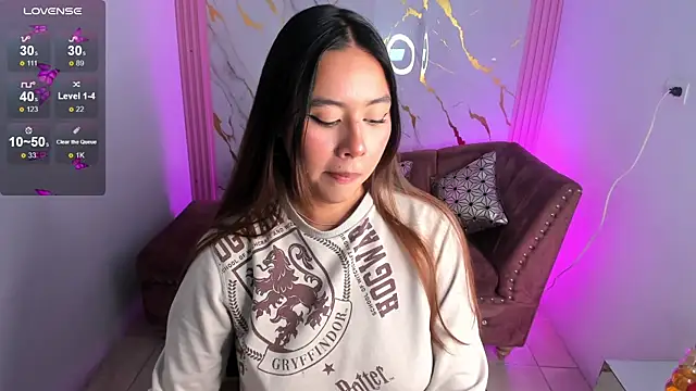 Snapshot of Nasha_abby chatting on April 17, 2026, 8:22 pm Nasha abby online show from April 17, 2026, 8:22 pm
