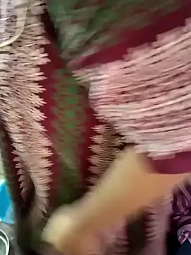 Snapshot of Beautifulsex4u chatting on December 8, 2024, 9:35 am Beautifulsex4u online show from December 8, 2024, 9:35 am