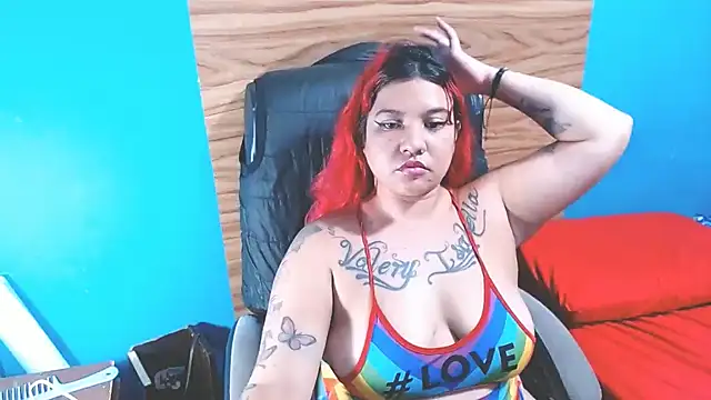 Snapshot of Dulce_domini chatting on February 19, 2025, 4:44 am Dulce domini online show from February 19, 2025, 4:44 am