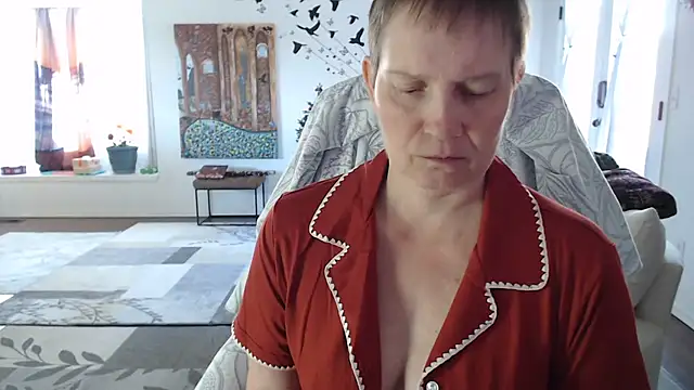 Snapshot of AuroraWillows chatting on December 5, 2025, 5:00 pm AuroraWillows online show from December 5, 2025, 5:00 pm