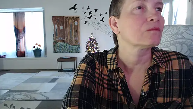 Snapshot of AuroraWillows chatting on November 28, 2025, 2:06 pm AuroraWillows online show from November 28, 2025, 2:06 pm