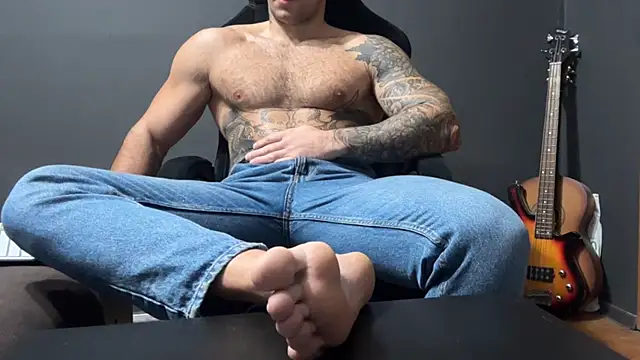 Mr YourGod online show from November 22, 2025, 4:00 am