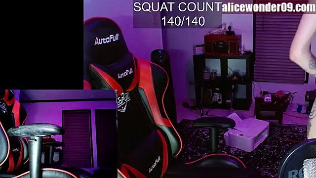 alicewonder09 online show from September 18, 2025, 4:26 am