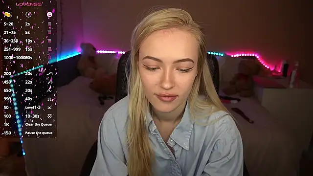 Snapshot of AmandaFiree chatting on November 26, 2025, 7:08 am AmandaFiree online show from November 26, 2025, 7:08 am