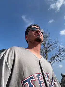 Snapshot of Bbyboyivan chatting on March 1, 2026, 9:26 pm Bbyboyivan online show from March 1, 2026, 9:26 pm