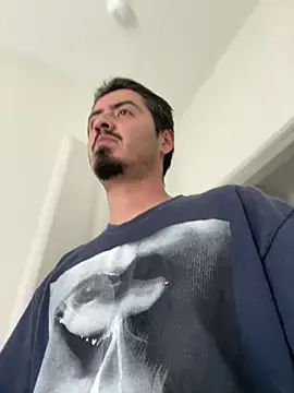 Snapshot of Bbyboyivan chatting on February 16, 2025, 9:16 pm Bbyboyivan online show from February 16, 2025, 9:16 pm