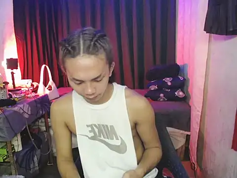 Snapshot of MirabelleNotch chatting on March 21, 2026, 3:27 pm MirabelleNotch online show from March 21, 2026, 3:27 pm