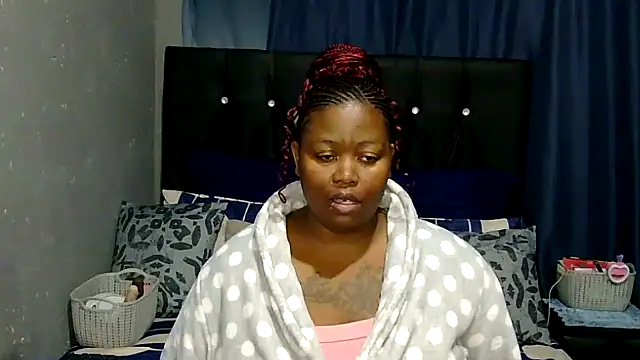 caramelbooty69 online show from May 15, 2026, 1:14 am