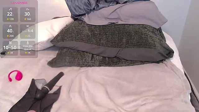 Snapshot of Agatha6969x chatting on March 11, 2026, 1:16 pm Agatha6969x online show from March 11, 2026, 1:16 pm